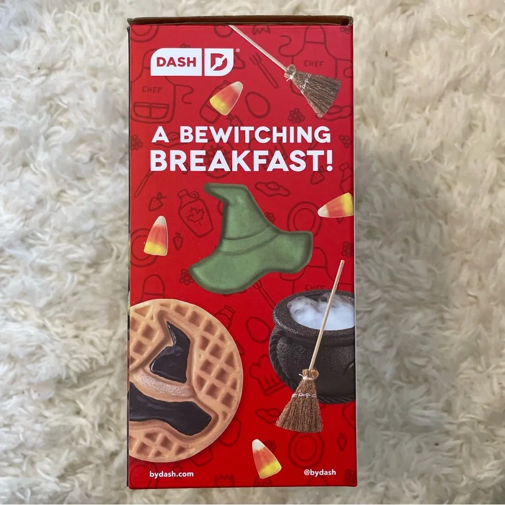 Dash‎ Witches Hat Mini Waffle Maker